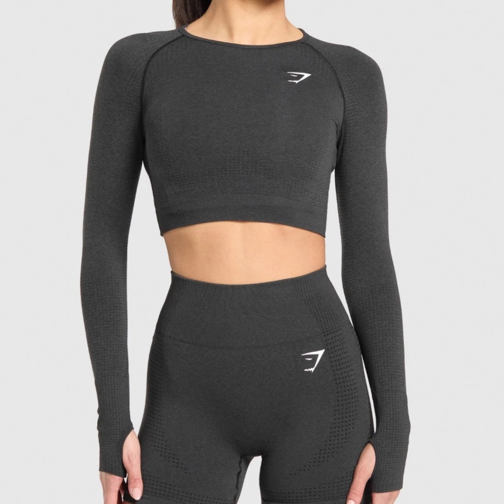 Gymshark Vital Seamless Long Sleeve Crop Top Black Size Small